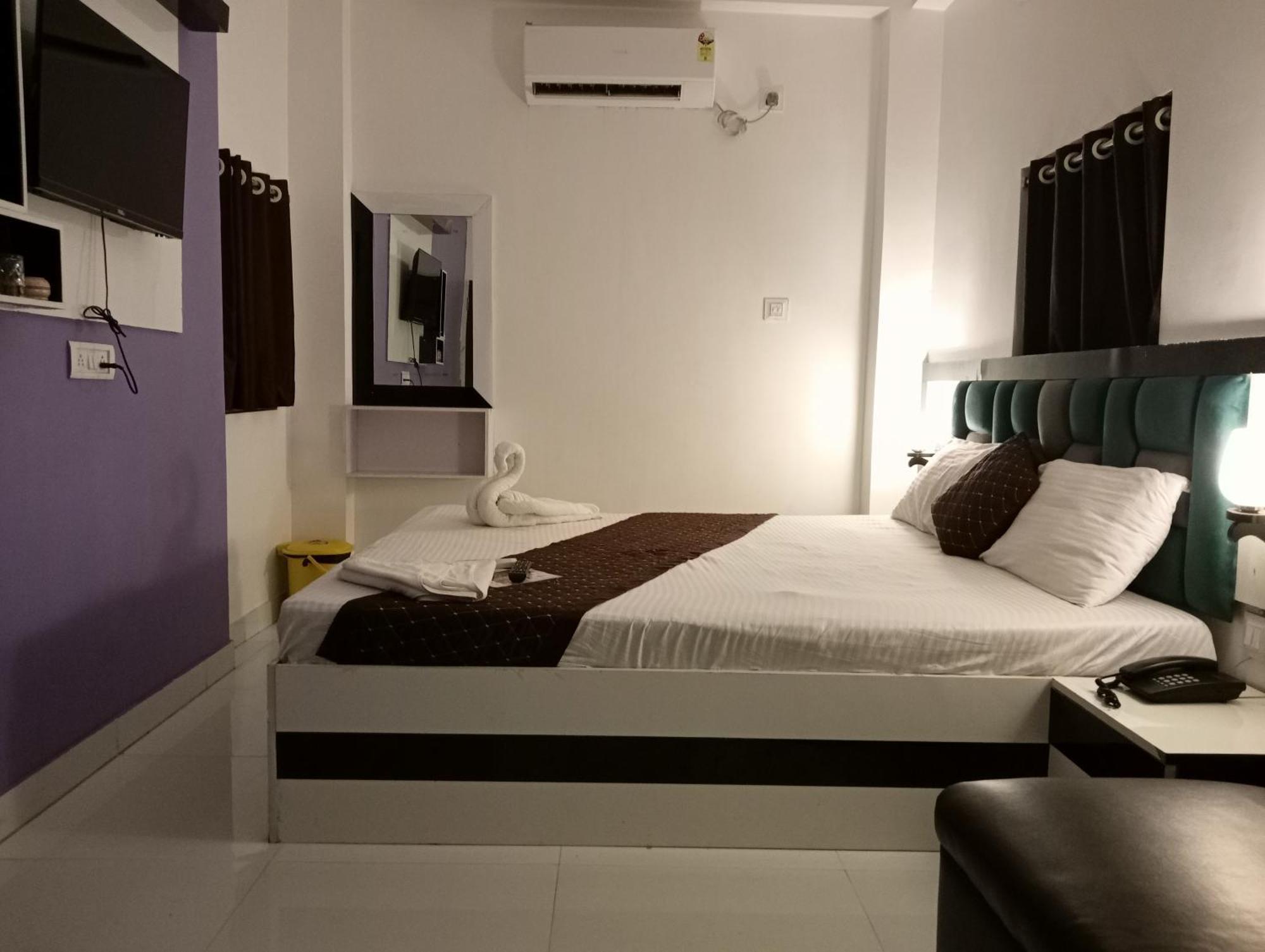 Hotel Green Leaf Kalkuta Zewnętrze zdjęcie